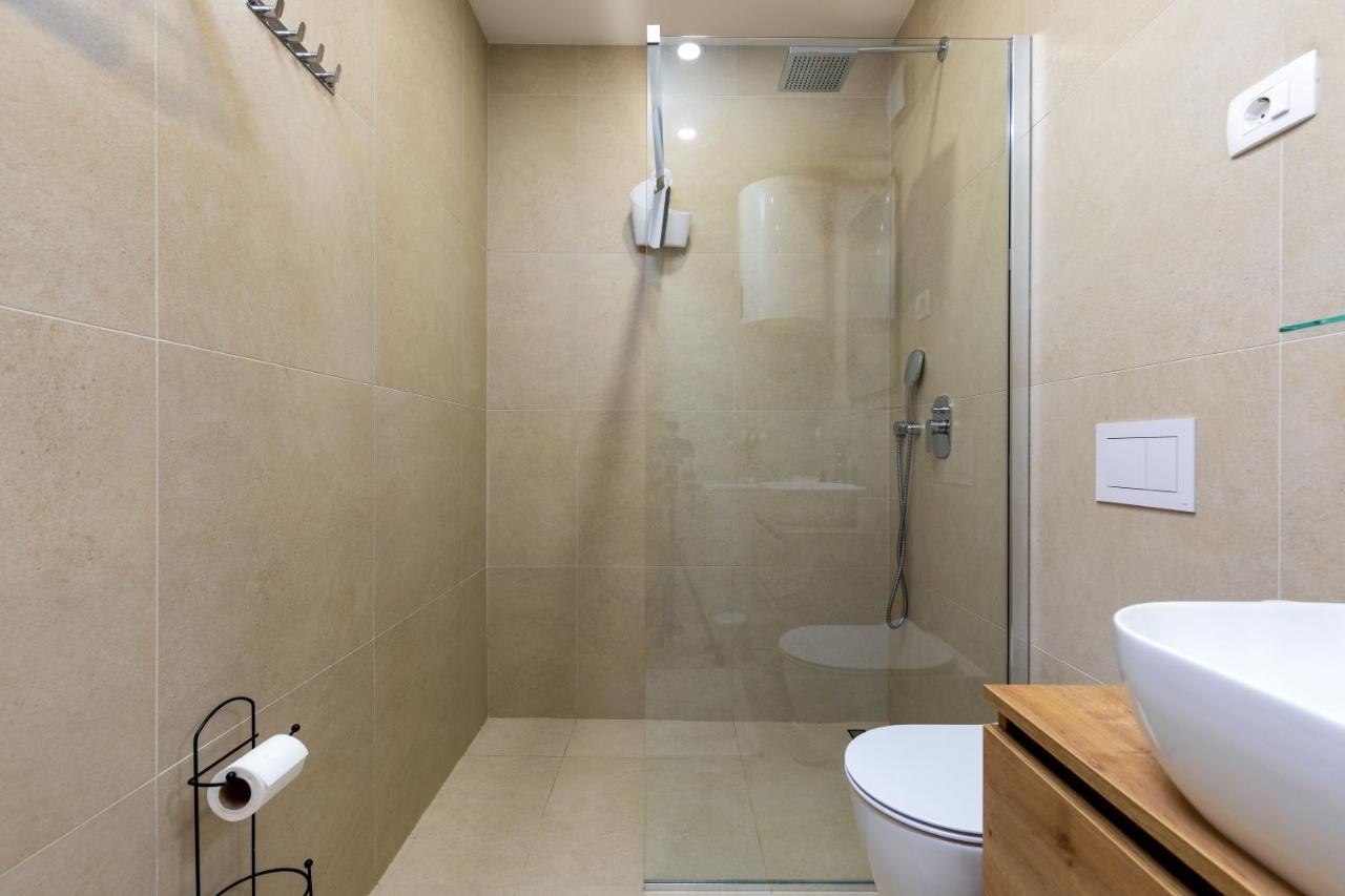 Duplex + Garage Leilighet Rovinj Eksteriør bilde