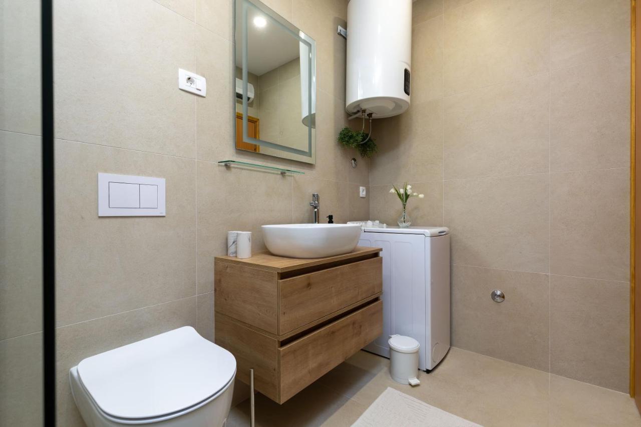 Duplex + Garage Leilighet Rovinj Eksteriør bilde